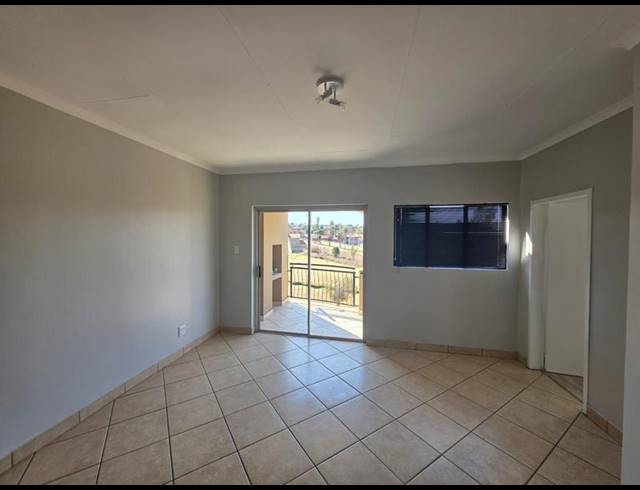 1 BEDROOM APARTMENT FOR SALE IN GLEN MARAIS